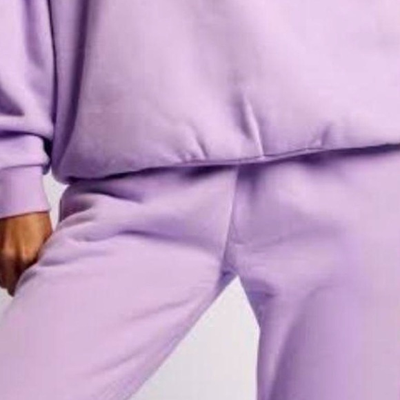 MESHKI Lilac Charlie Joggers - Picture 2 of 4